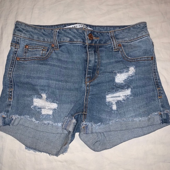Distressed Jean Shorts - Picture 1 of 3